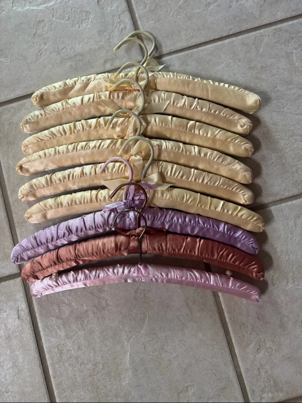 Hangers Padded Set of 9